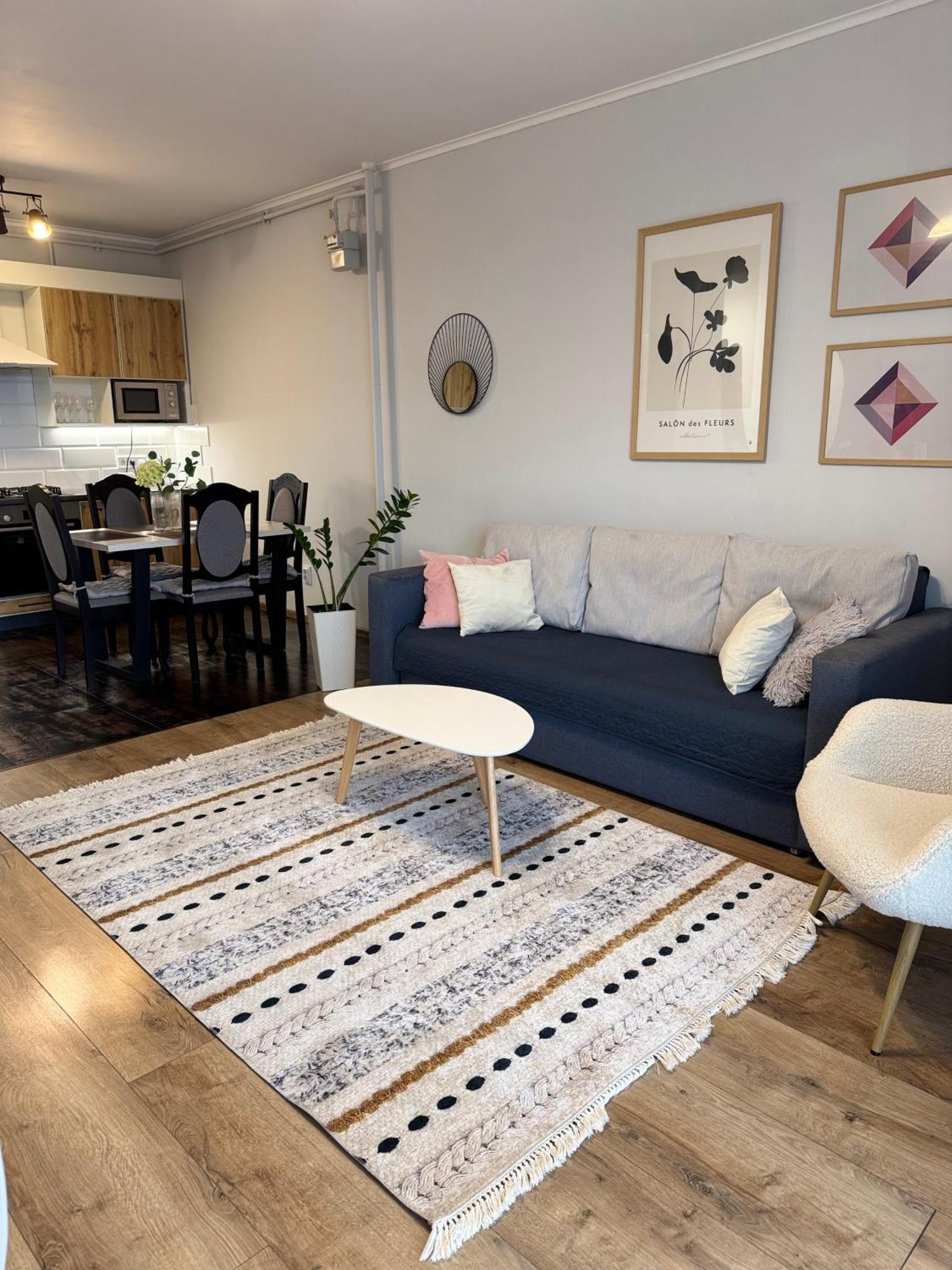 Vip Avalon City Lwów Zewnętrze zdjęcie